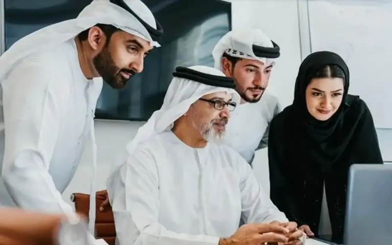 إماراتيون: تحديثات “نافس” تدعم الاستقرار الأسري وترسّخ جاذبية القطاع الخاص